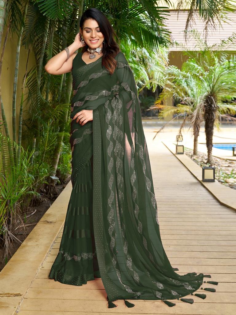 Green Chiffon Plain Saree – Leemboodi