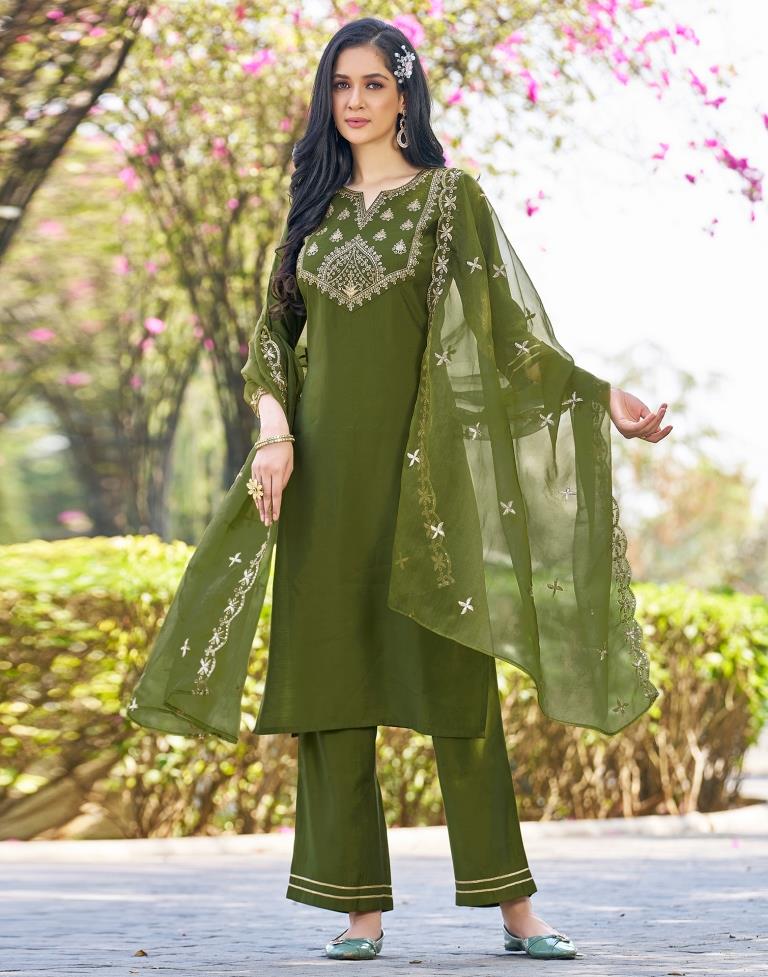 Green Silk Printed Kurta Set With Dupatta