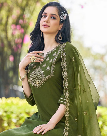 Green Silk Printed Kurta Set With Dupatta