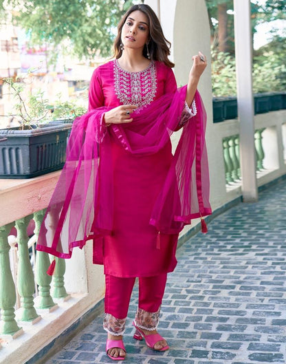 Pink Silk Plain Kurta Set With Duptta