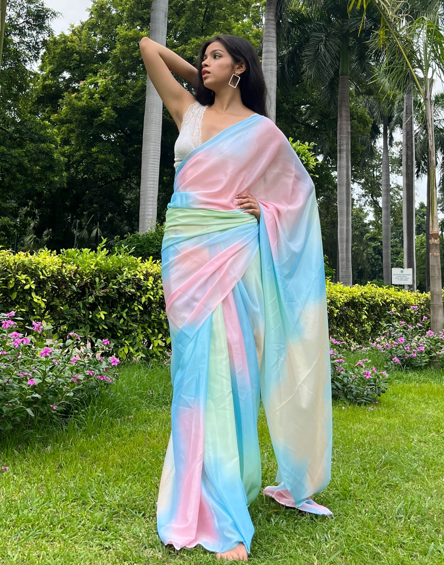 Buy Multicoloured Sarees for Women by Blissta Online | Ajio.com