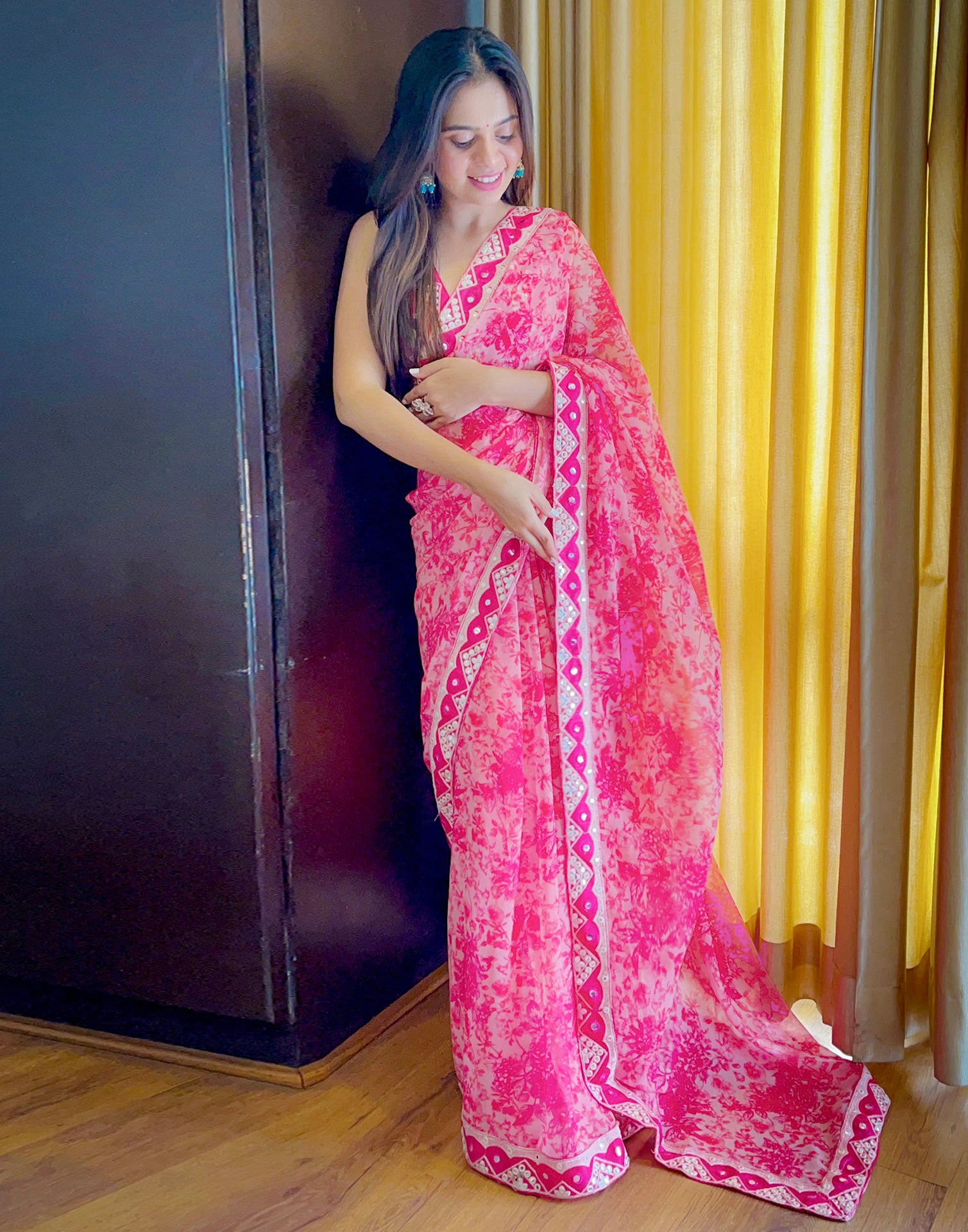 Cotton Pom-Pom Pink Marble Leheriya Pattern Saree | Kishori