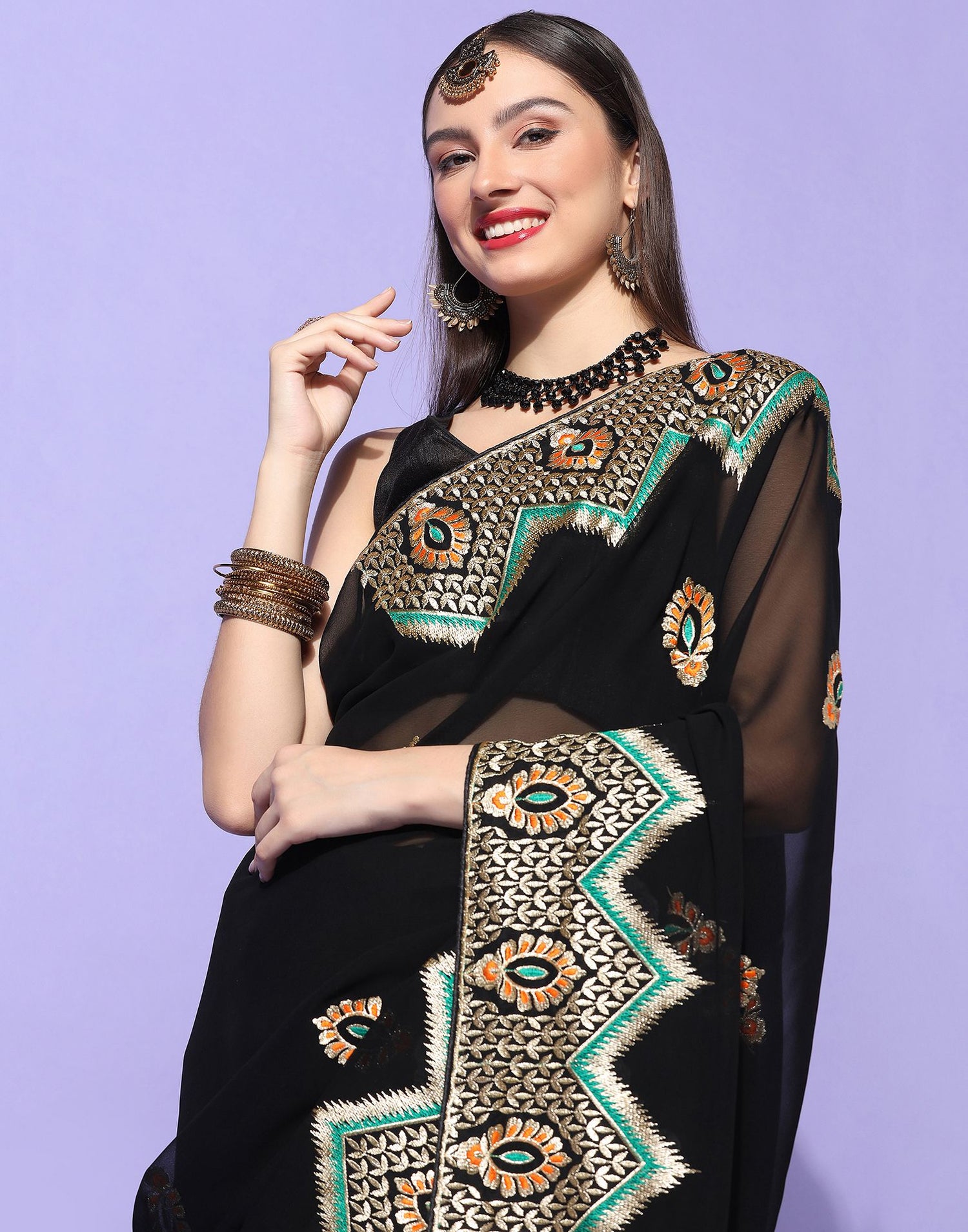 Black Embroidery Saree | Leemboodi