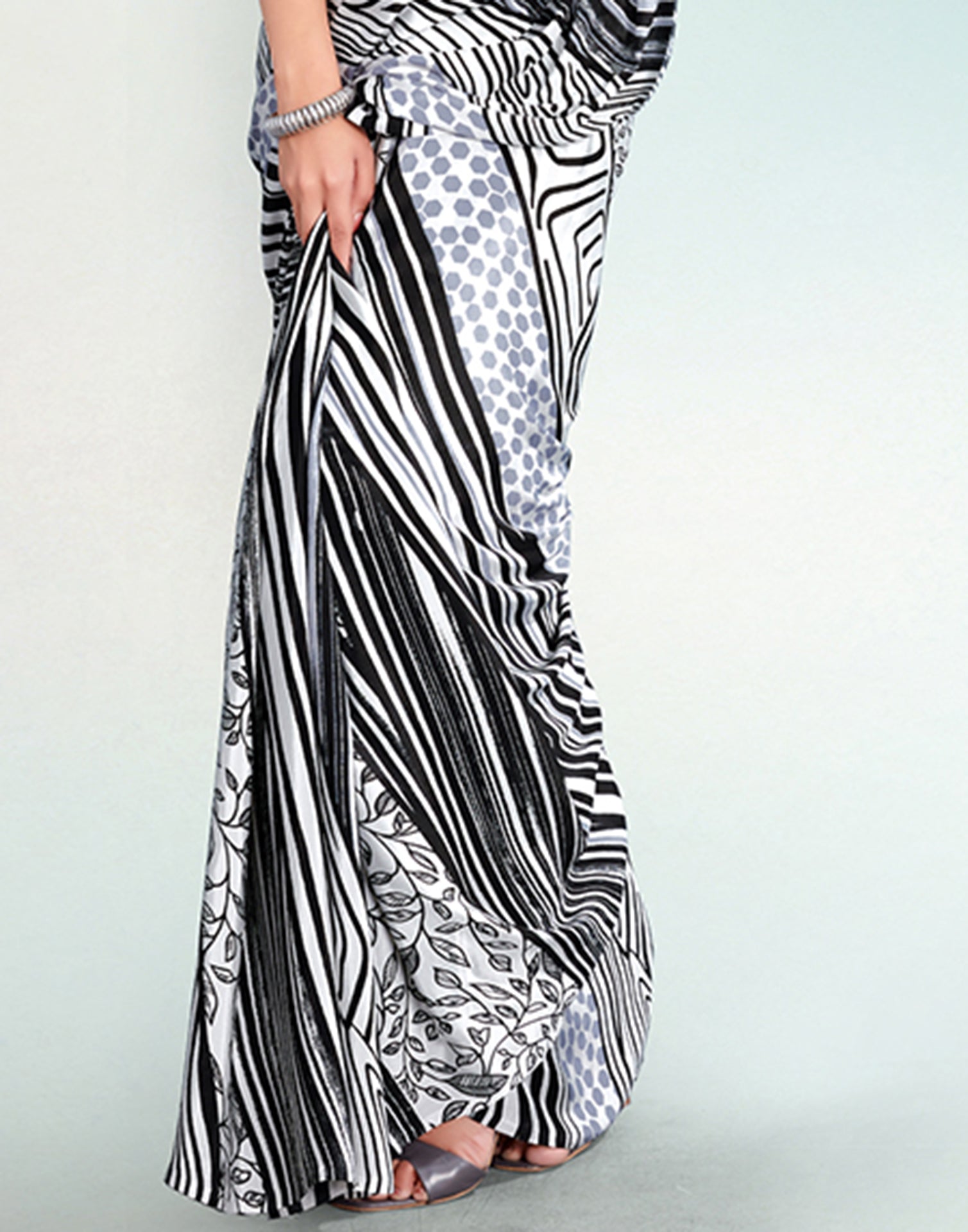 White Silk Printed Saree | Leemboodi