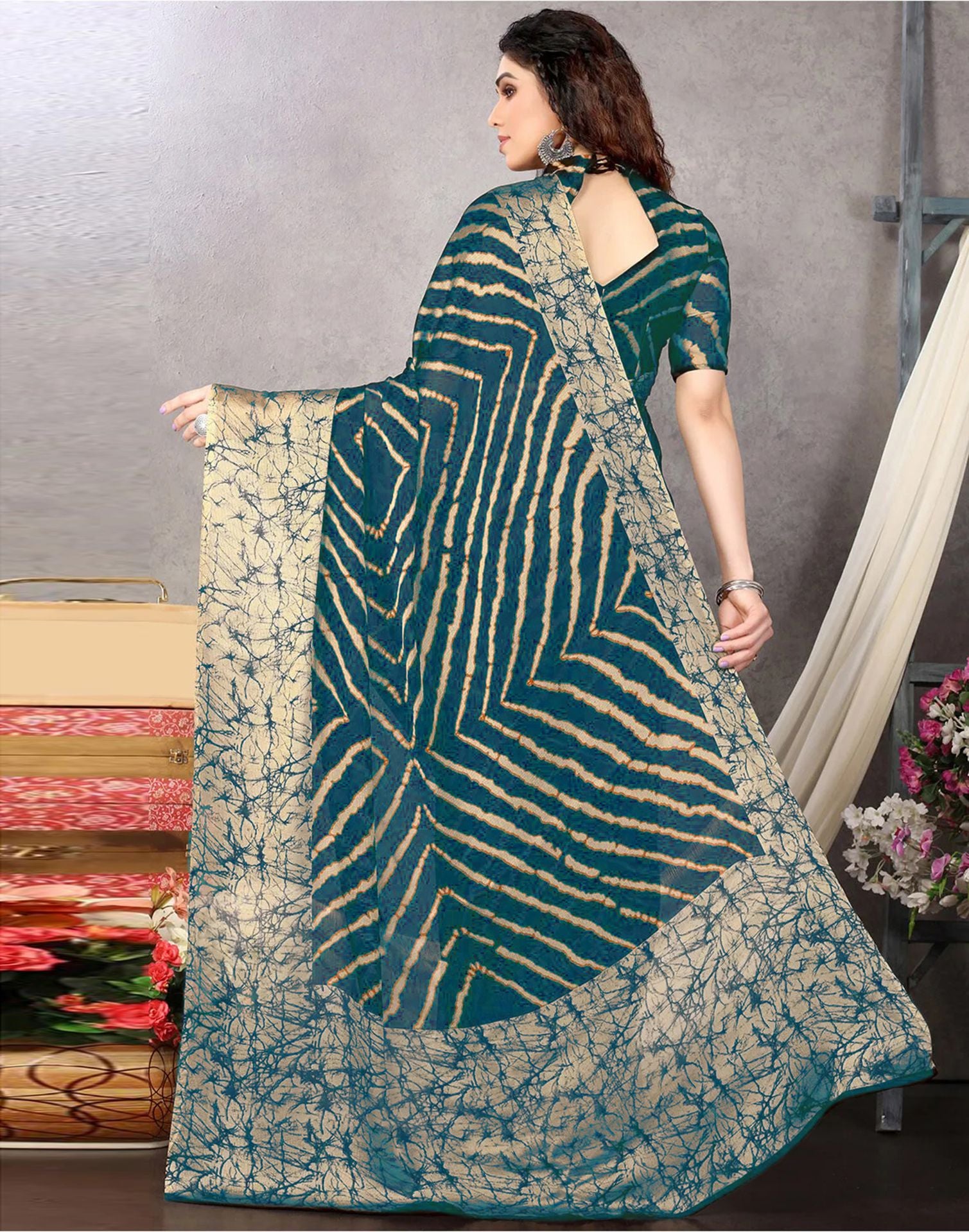 Rama Green Chiffon Printed Saree | Leemboodi