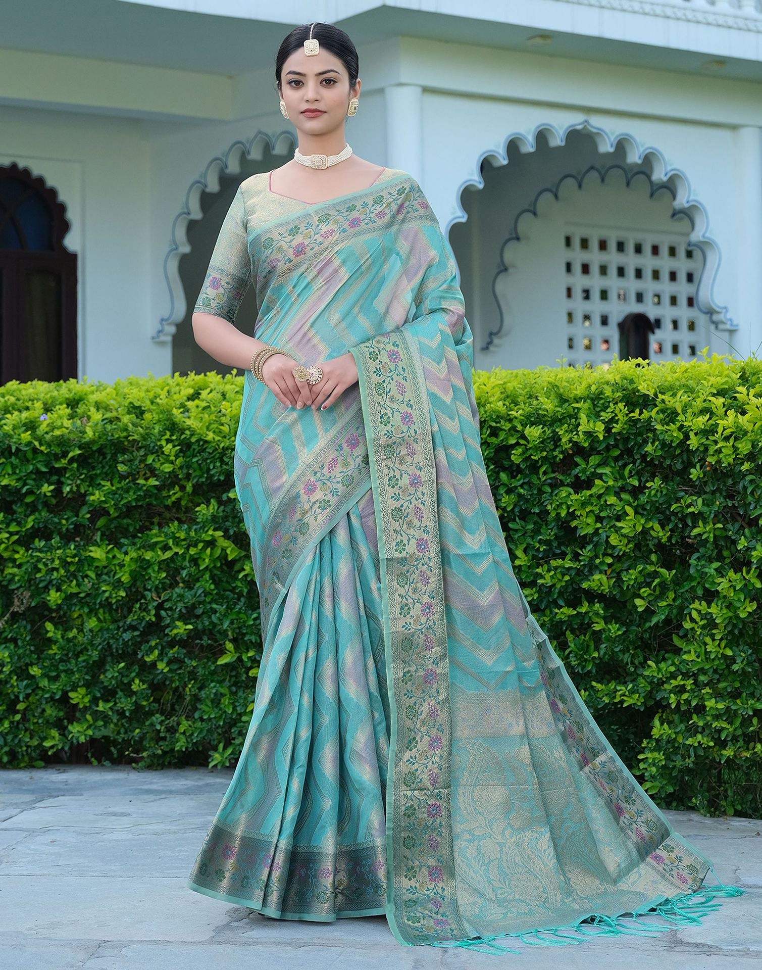 New) Organza Sarees Wholesale Suppliers Surat - Rs.549