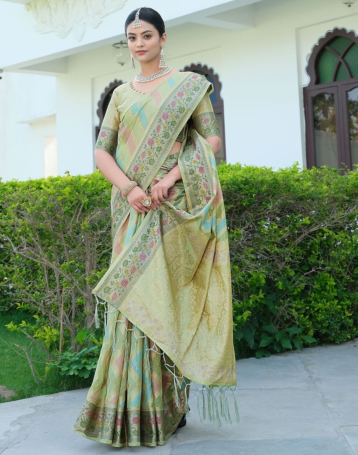 Pista Green Woven Banarasi Organza Saree | Leemboodi