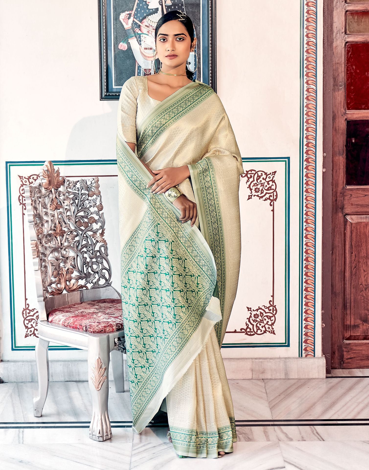 Ma - Pure kanjivaram silk saree grey and black with zari woven buttas –  Prashanti Sarees