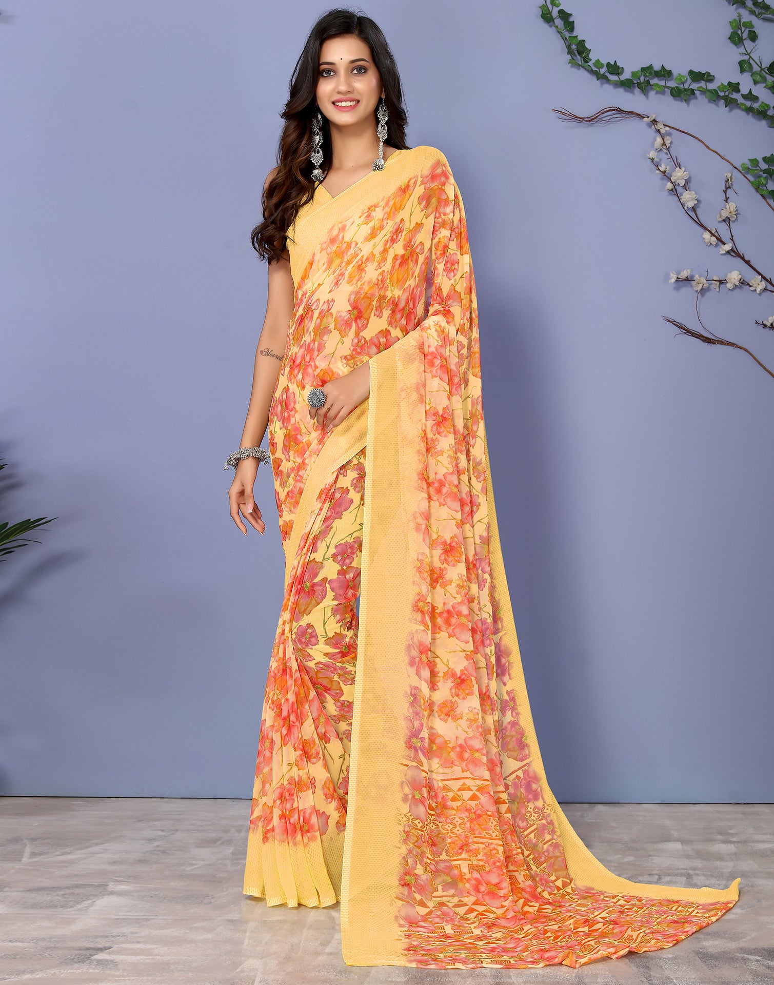 Buy Yellow Sarees for Women by SATRANI Online | Ajio.com