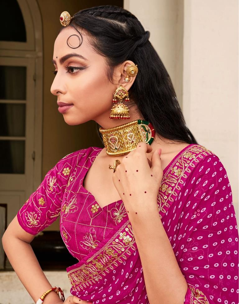 Jewellery on bandhani on sale saree