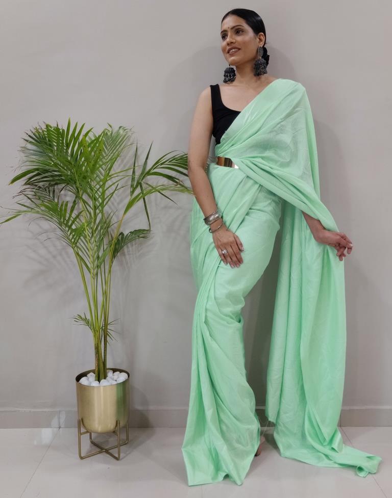 Buy Designer Sarees, Salwar Kameez, Kurtis & Tunic and Lehenga Choli.Good  Looking Silk Dark Green Saree