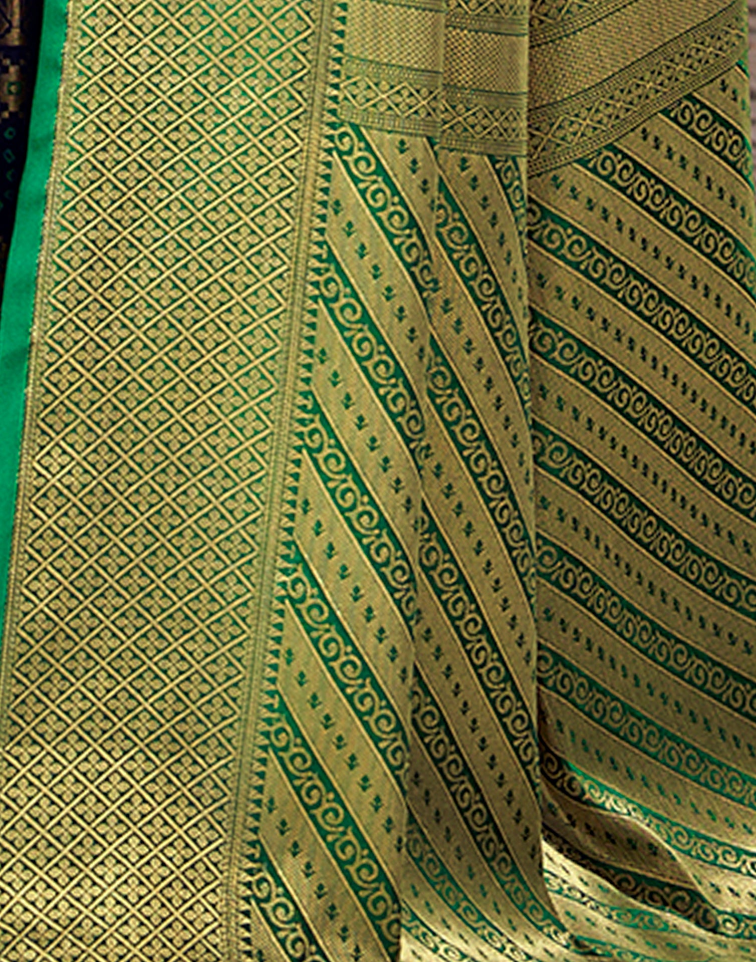 Navy Blue Weaving Silk Bandhani Saree