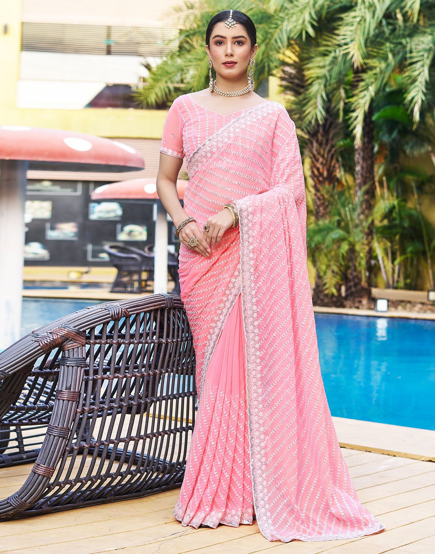 Buy Pink Threadwork Chiffon Saree - Koskii