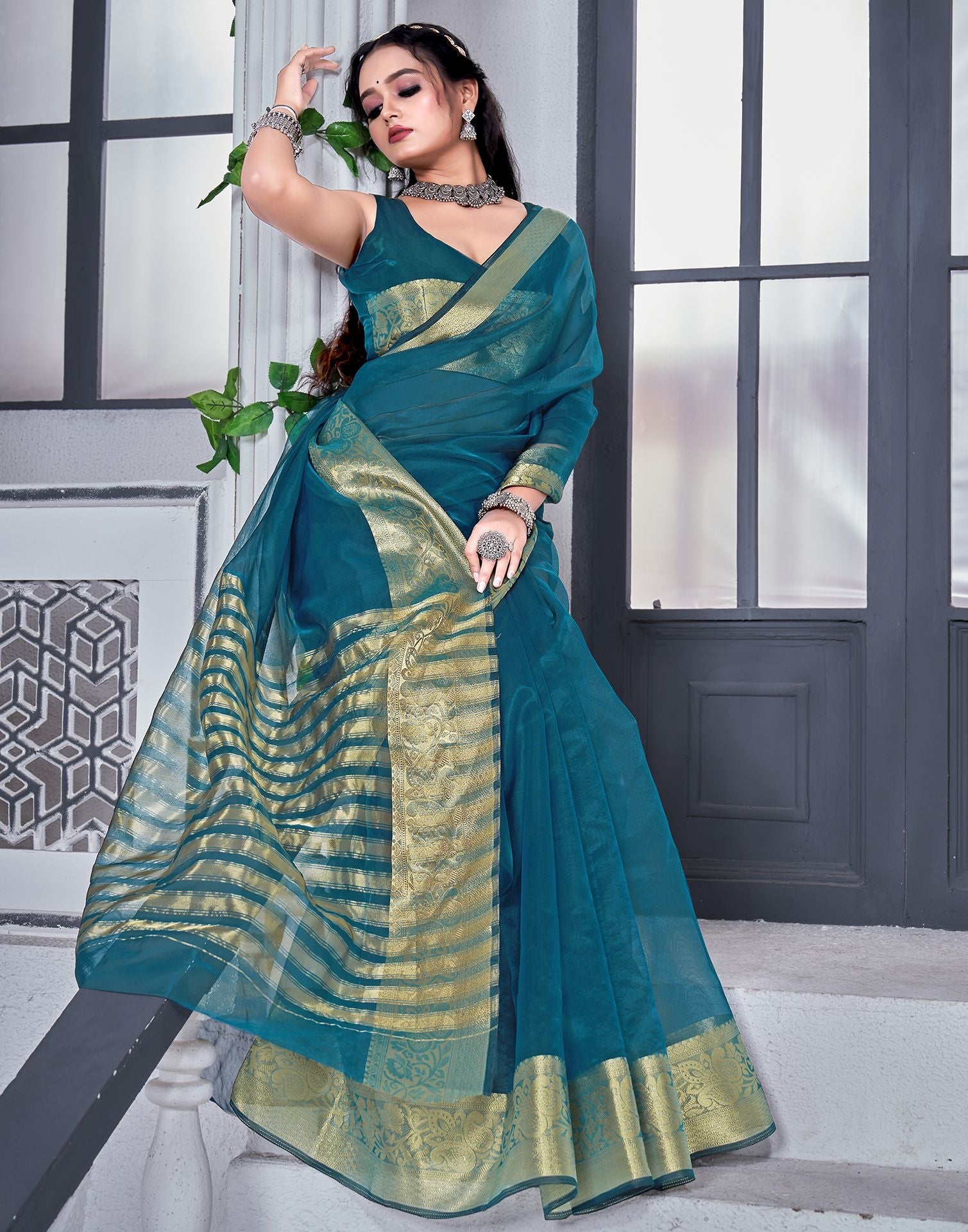 Buy Vragi's Present New Launching Plain Organza Saree with Blouse Piece  Online at Best Prices in India - JioMart.