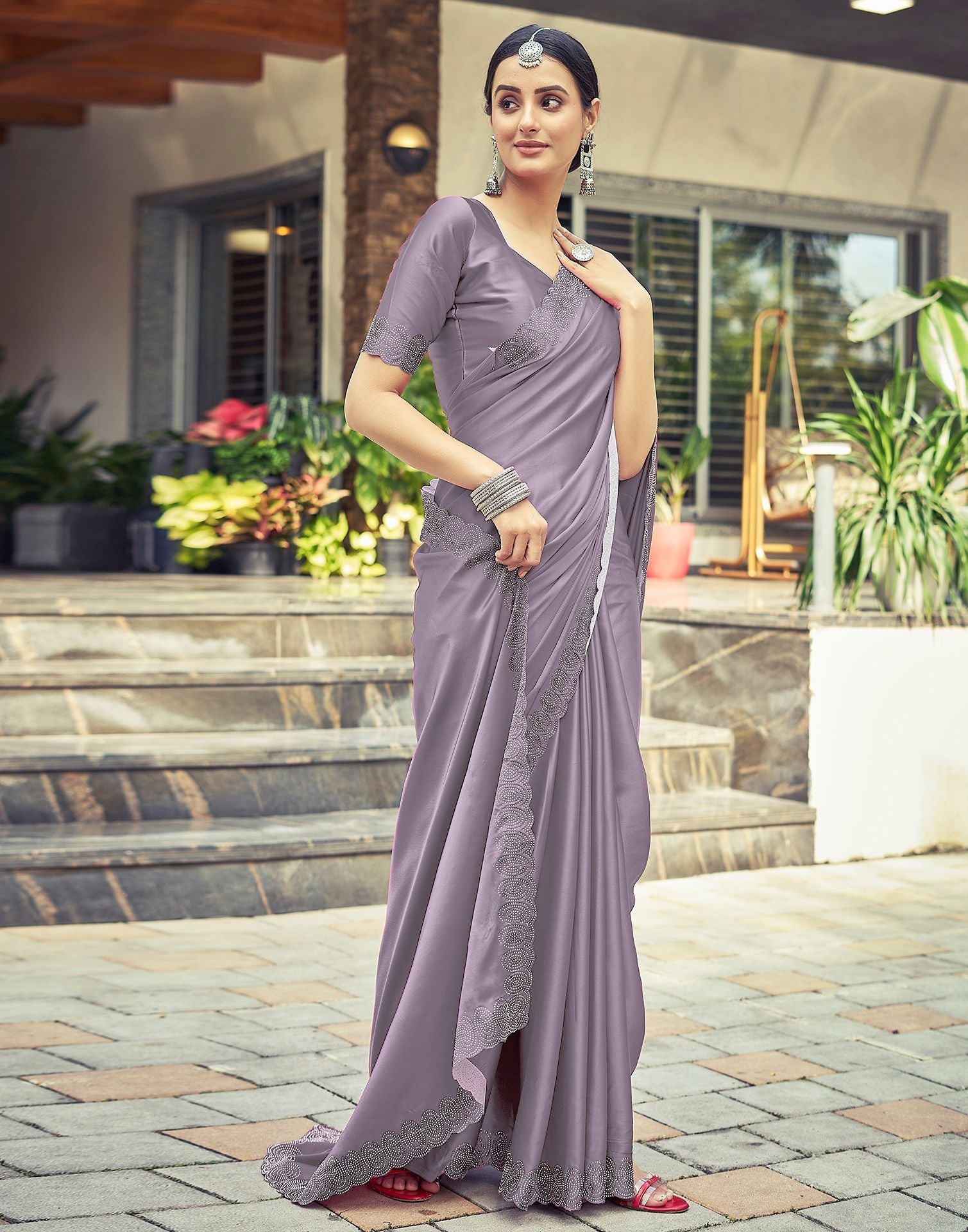 Buy IRIS Solid/Plain Bollywood Silk Blend, Satin Purple Sarees Online @  Best Price In India | Flipkart.com