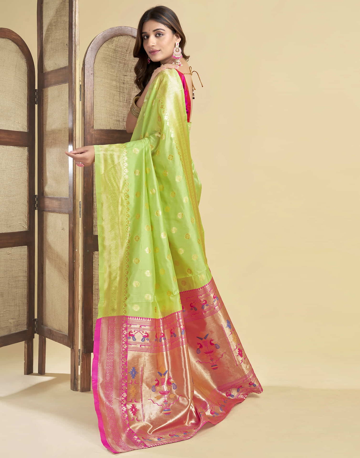 Limegreen Silk Woven Paithani Saree