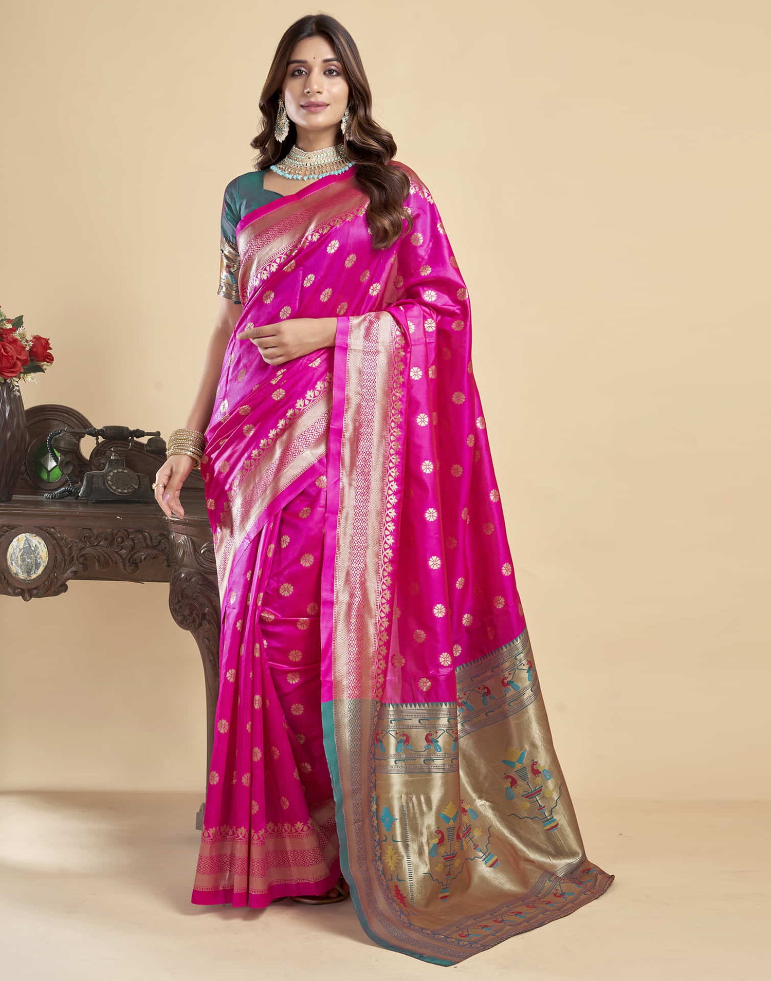 Magenta Silk Woven Paithani Saree