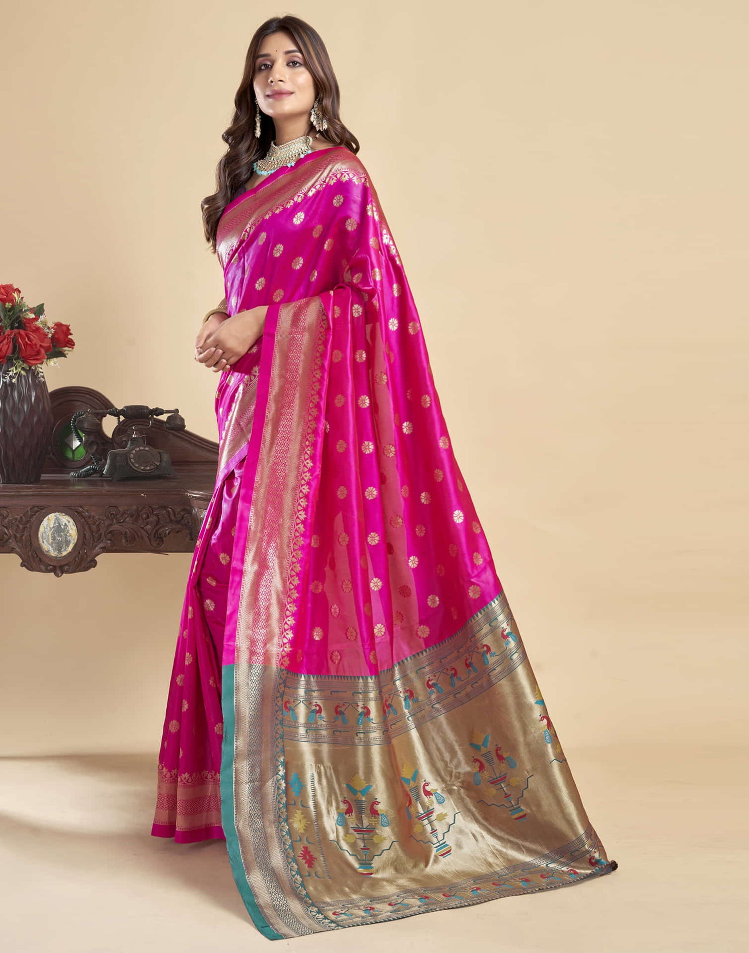 Magenta Silk Woven Paithani Saree