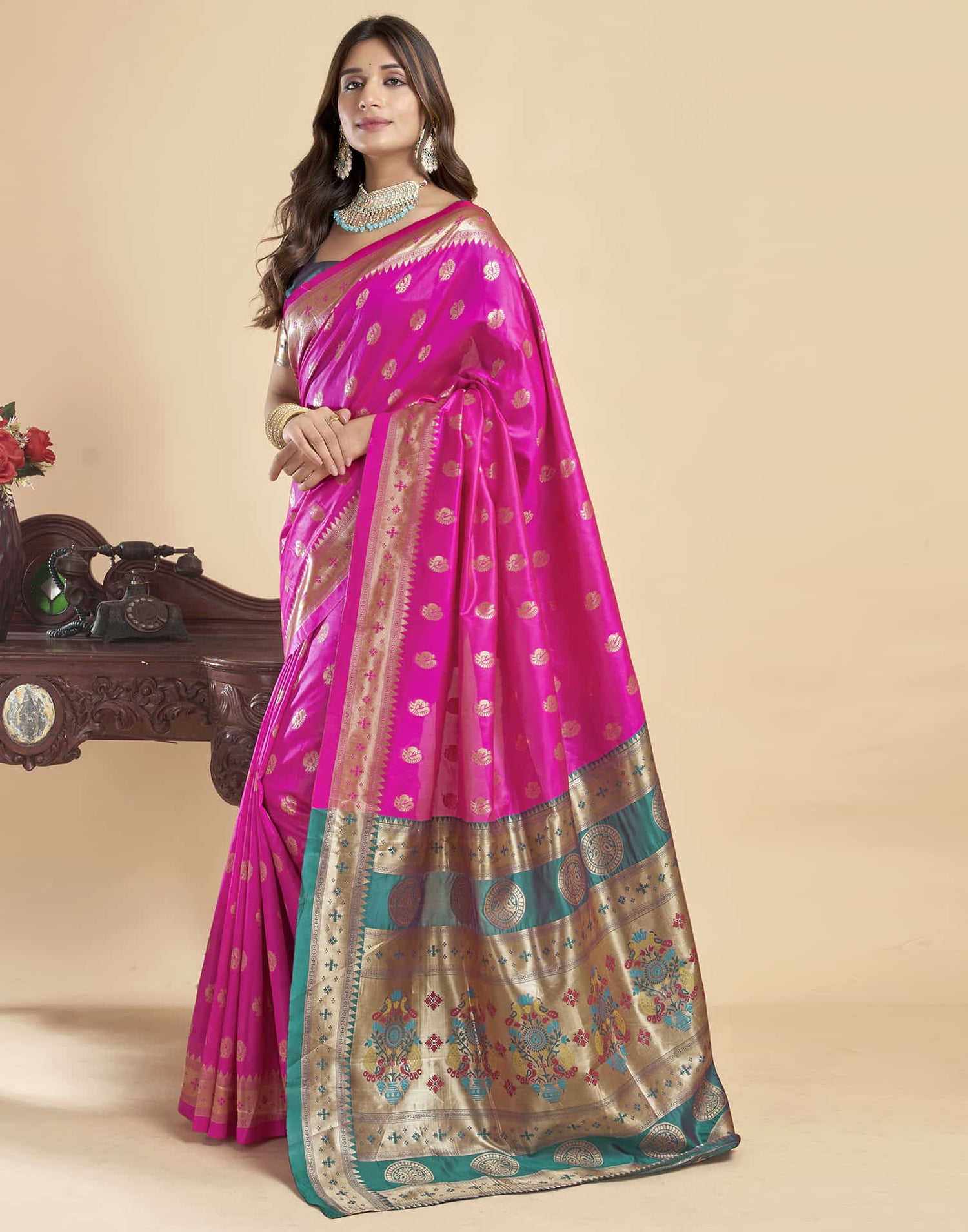 Magenta Silk Woven Paithani Saree