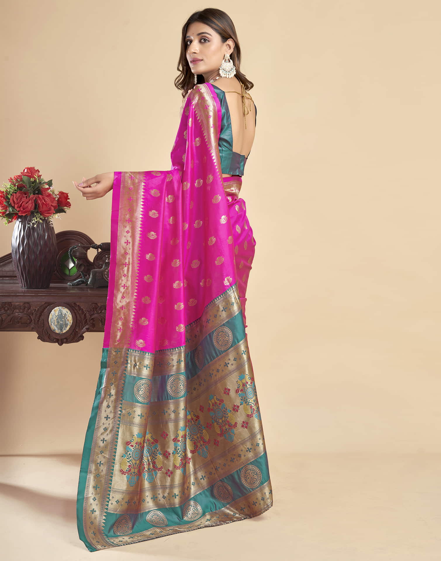 Magenta Silk Woven Paithani Saree