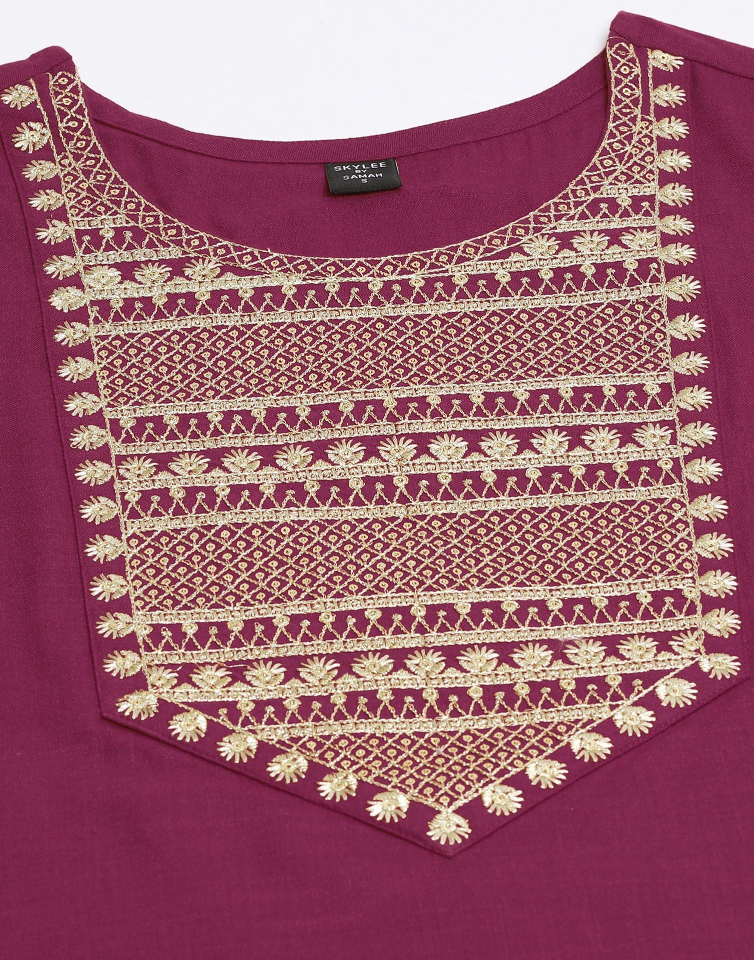 Maroon Cotton Embroidery Straight Kurti With Pant And Dupatta | Leemboodi
