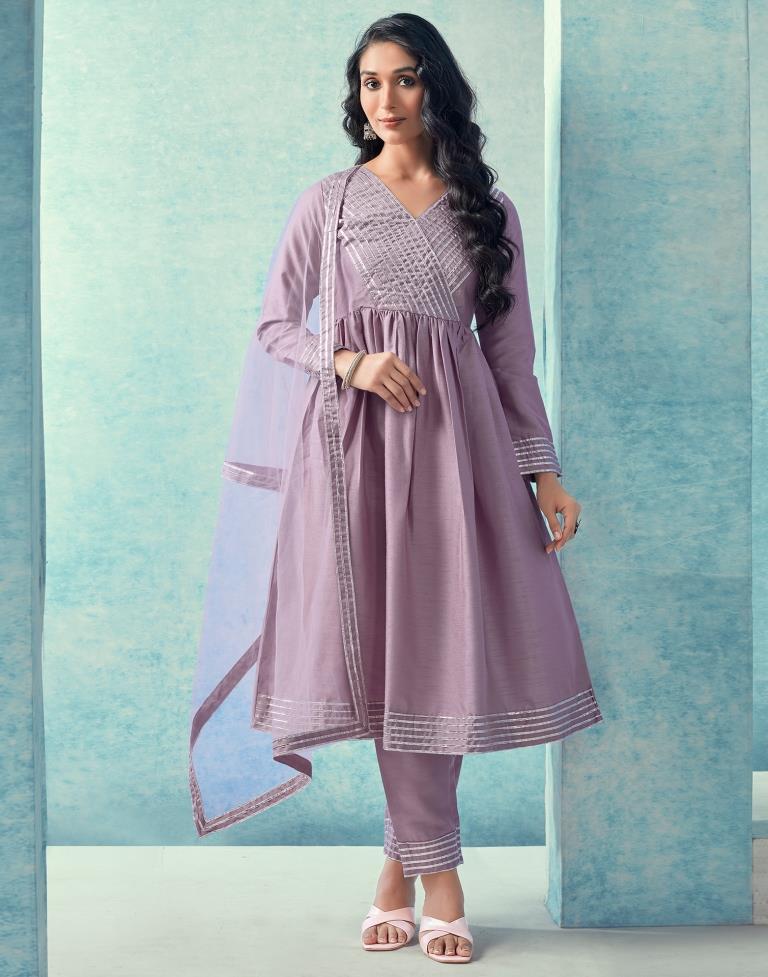 Levander Chinnon Gota Lace Flared Kurta With Pant And Dupatta