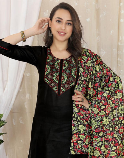 Black Cotton Embroidery Straight Kurta With Pant And Dupatta | Leemboodi