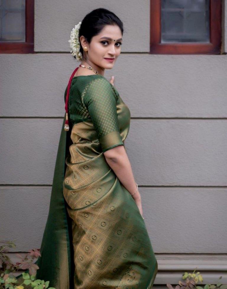 Dark Green Jacquard Kanjivaram Silk Saree
