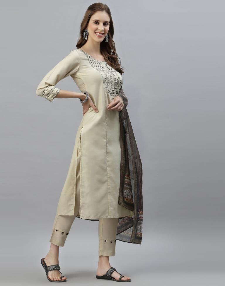 Cream Coloured Chanderi silk Ethnic Motif Printed Anarkali Shape Women –  Royskart