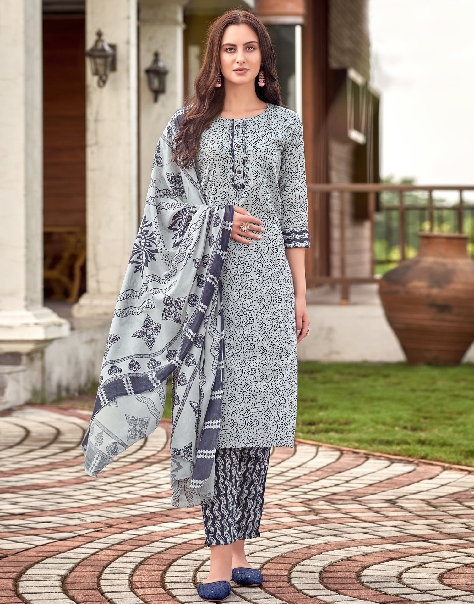 Buy online Ladies Suit from Suits & Dress material for Women by Mehak  Textile for ₹800 at 11% off | 2024 Limeroad.com