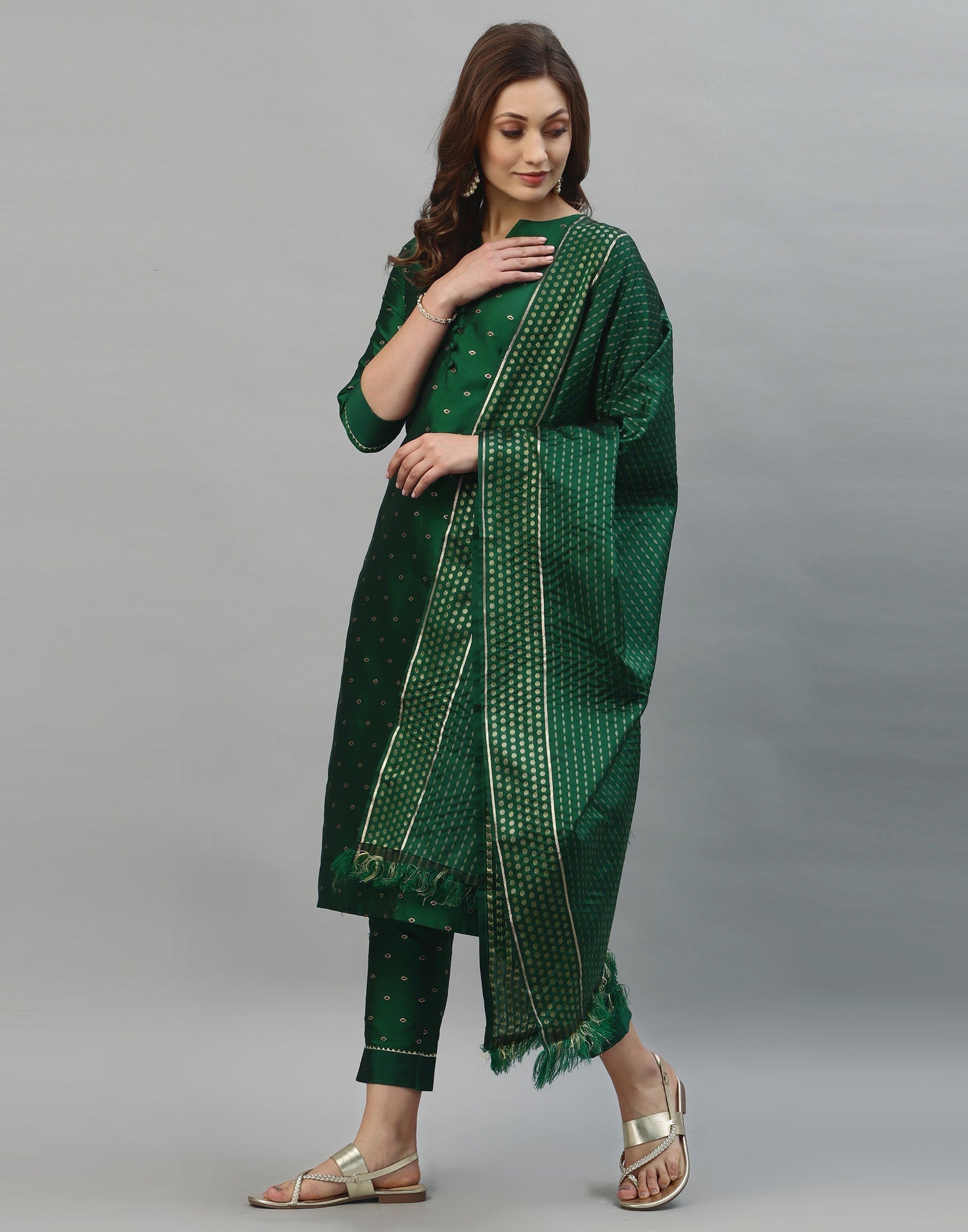 Bottal Green Kurti With Pant And Dupatta | Leemboodi