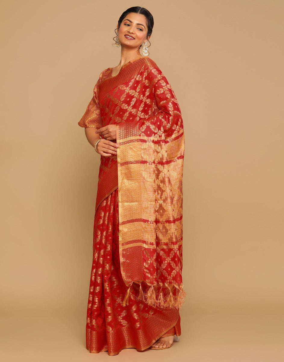 Red Coloured Banarasi Cotton Silk Saree | Leemboodi