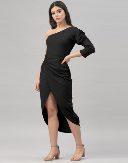 Exquisite Black Knitted  Dress | Leemboodi