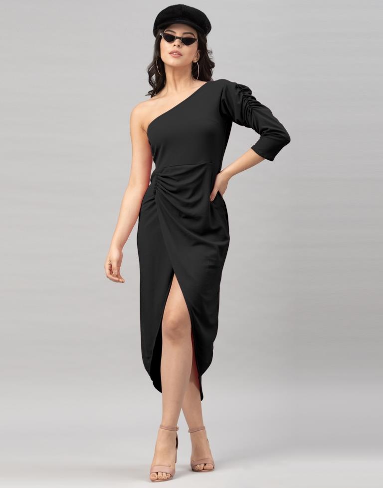 Exquisite Black Knitted  Dress | Leemboodi