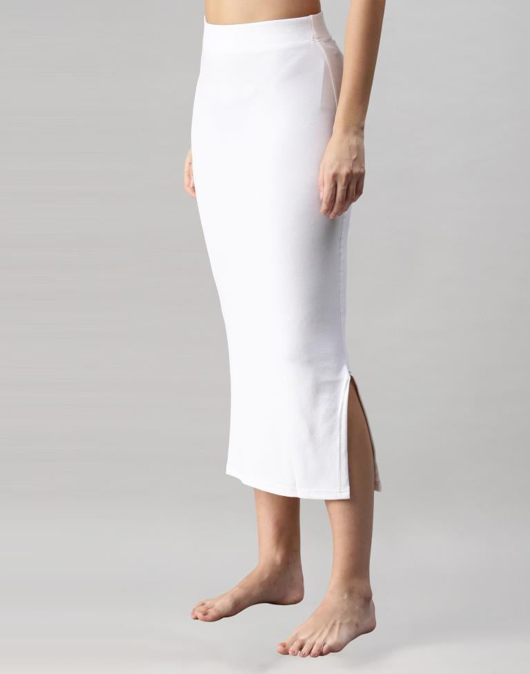 White Coloured Lycra Solid Saree Shapewear