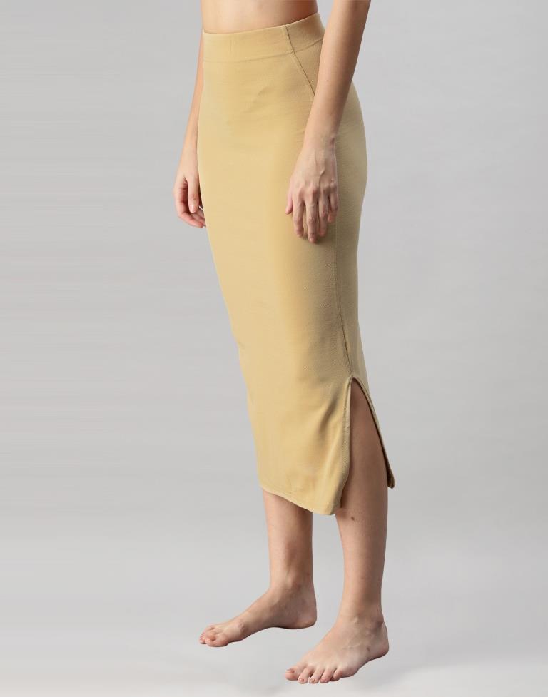 Beige Coloured Lycra Solid Saree Shapewear | Leemboodi