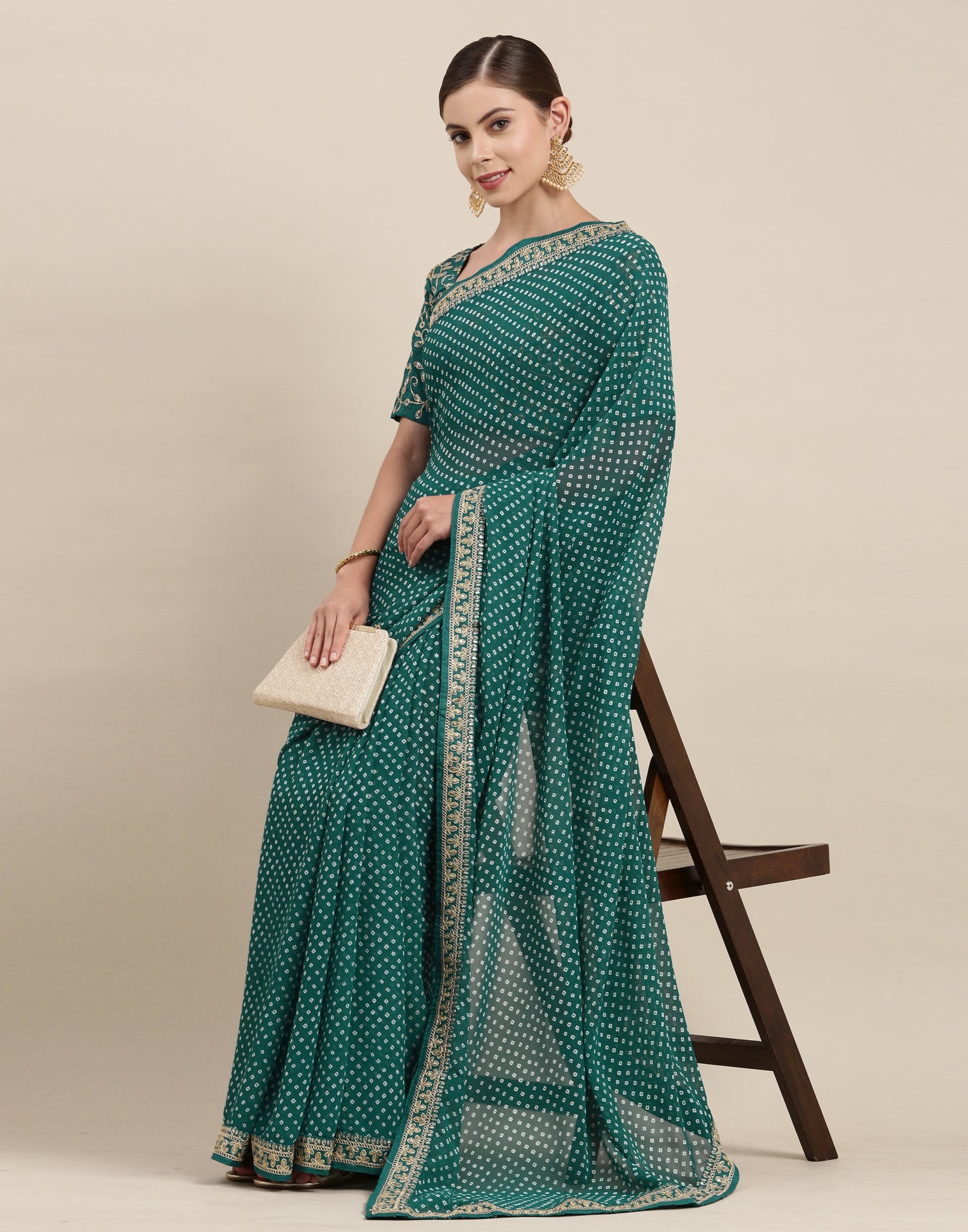 Pine Green Bandhani Saree with Embroidery Border | Leemboodi