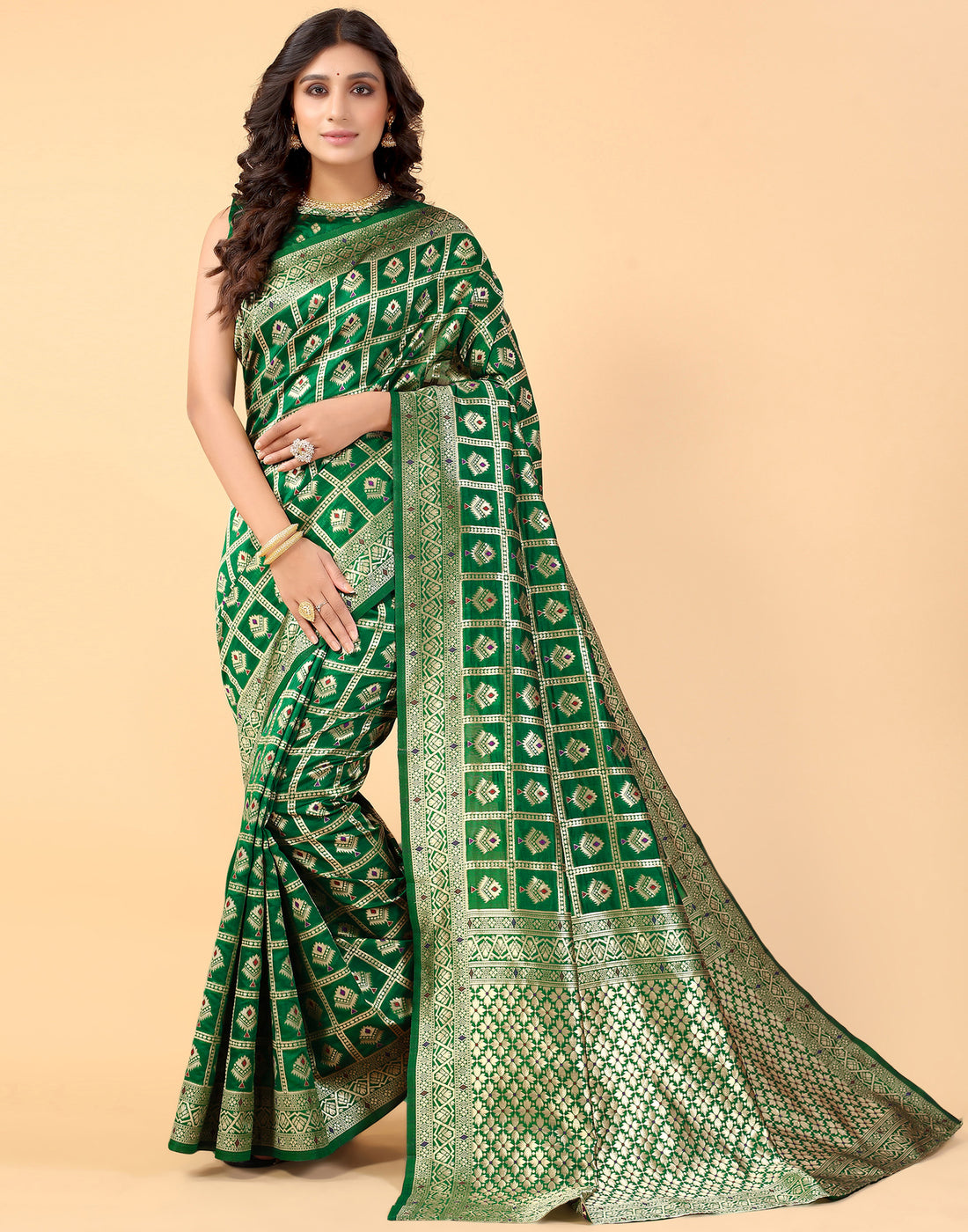 Green And Golden Silk Saree | Leemboodi