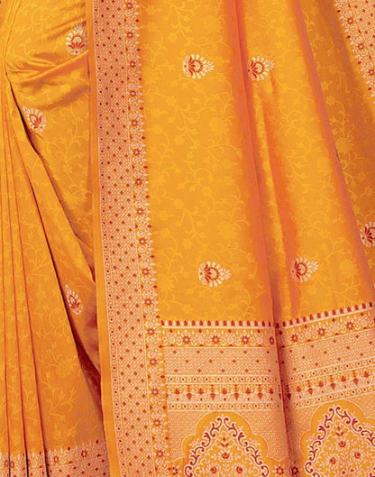 Turmeric Yellow Silk Blend Saree | Leemboodi