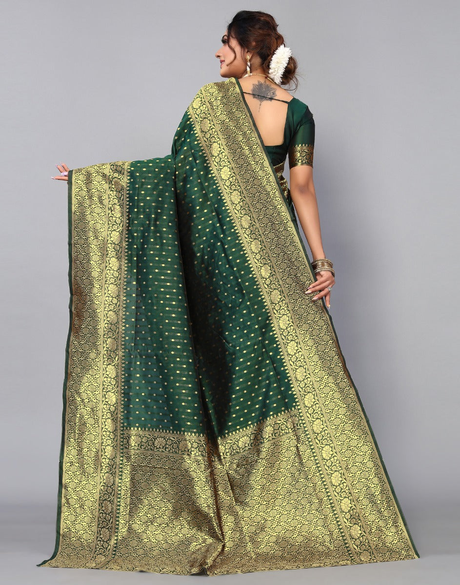 Buy Green Sarees for Women by Nyrika Online | Ajio.com