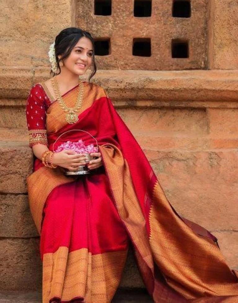 Red Banarasi Silk Saree | Leemboodi