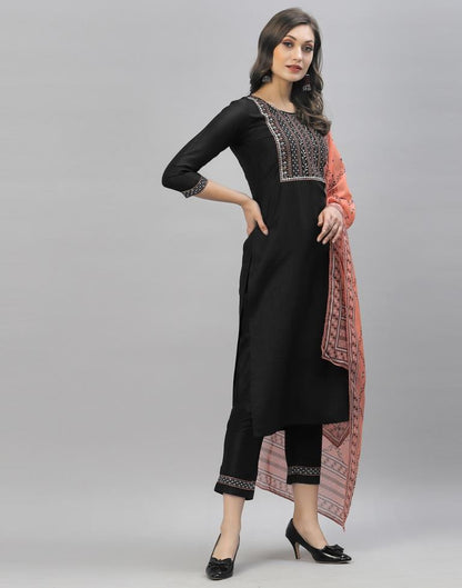 Black Kurti With Pant And Dupatta | Leemboodi