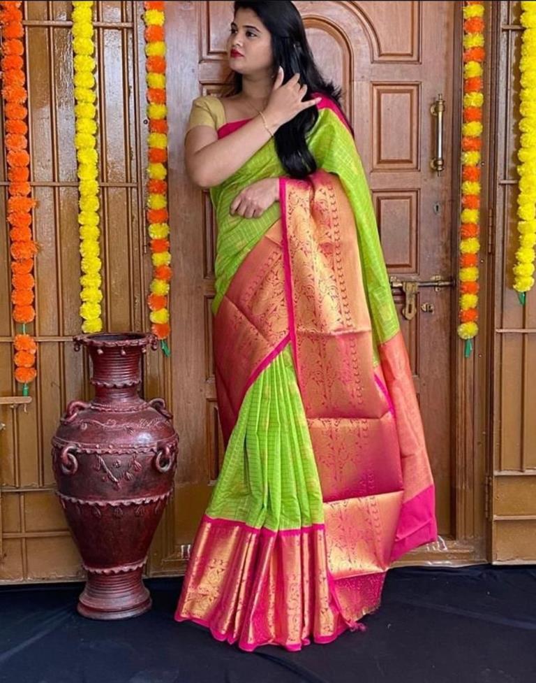 Banarasee Organza Silk Shibori Dyed Hand-work Scallop Border Saree & C