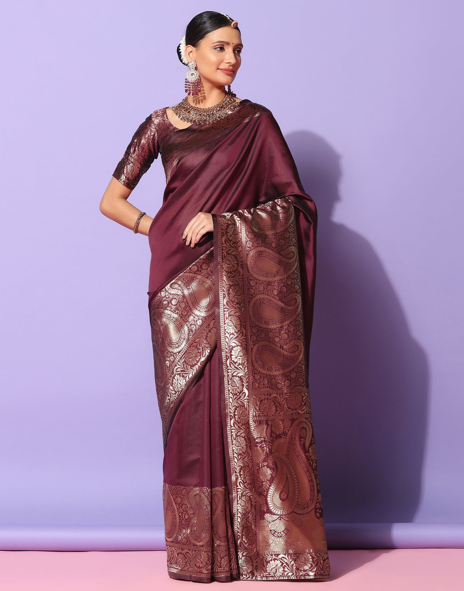 Golden Black Woven Kanjivaram Saree – Zari Banaras