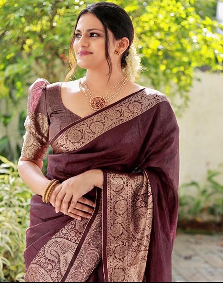 Brown Velvet Chiffon Saree | Feather-light Drape by Shopihara – Le Pleat