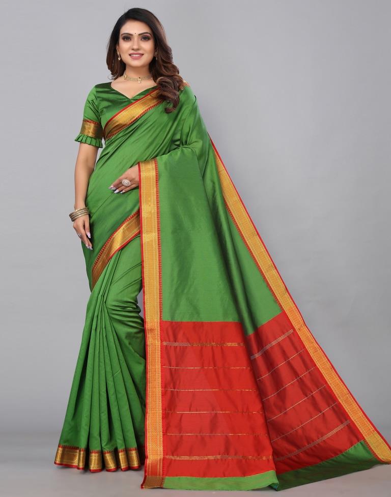 Green Silk Plain Woven Saree | Leemboodi