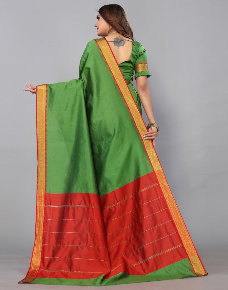 Green Silk Plain Woven Saree | Leemboodi