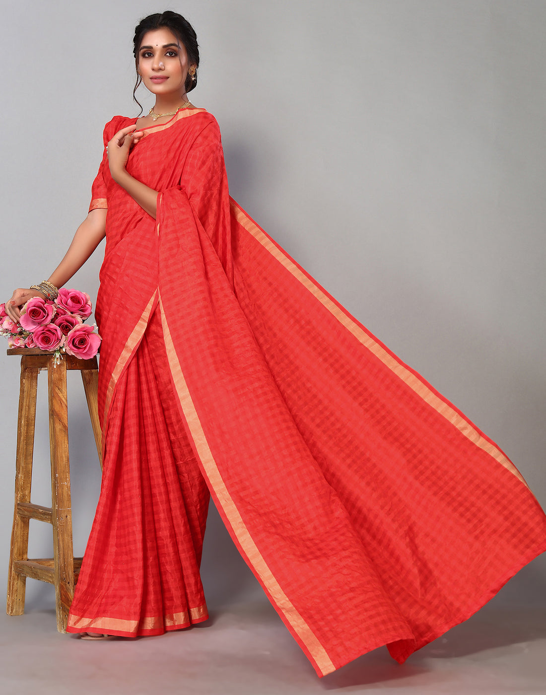 Red Silk Geometric Woven Saree | Leemboodi