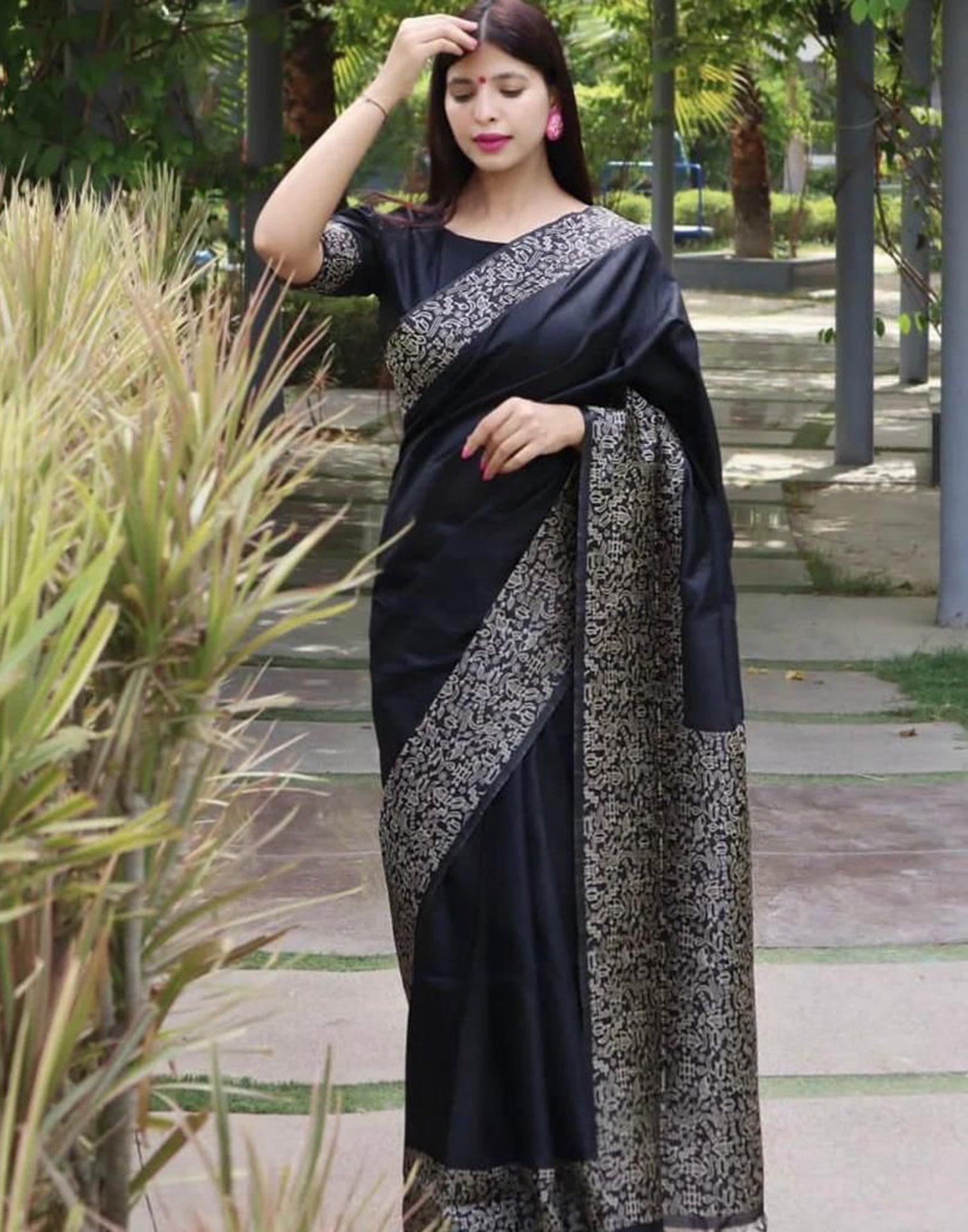 Etsy Pick Black Color Kanchipuram Silk saree for women Wedding Partywear  saree C | eBay