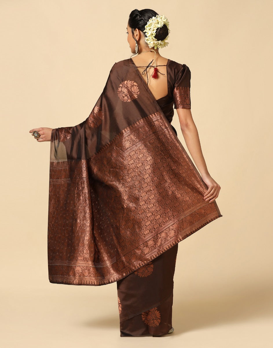 Amazon.com: SAREE SILK HOUSE Women's Banarasi Kanjivaram Soft Iichi Silk  Saree With Blouse Piece (Chocolate) : Clothing, Shoes & Jewelry